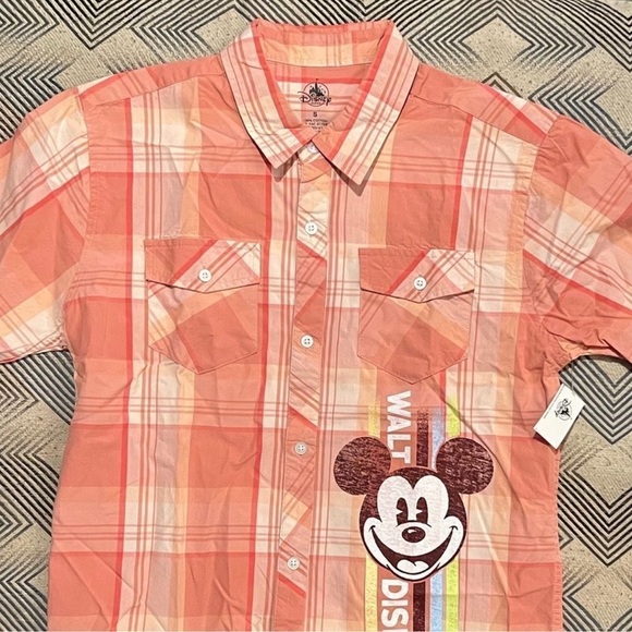Disney Mickey Mouse Botton Down T Shirt - Picture 2 of 6